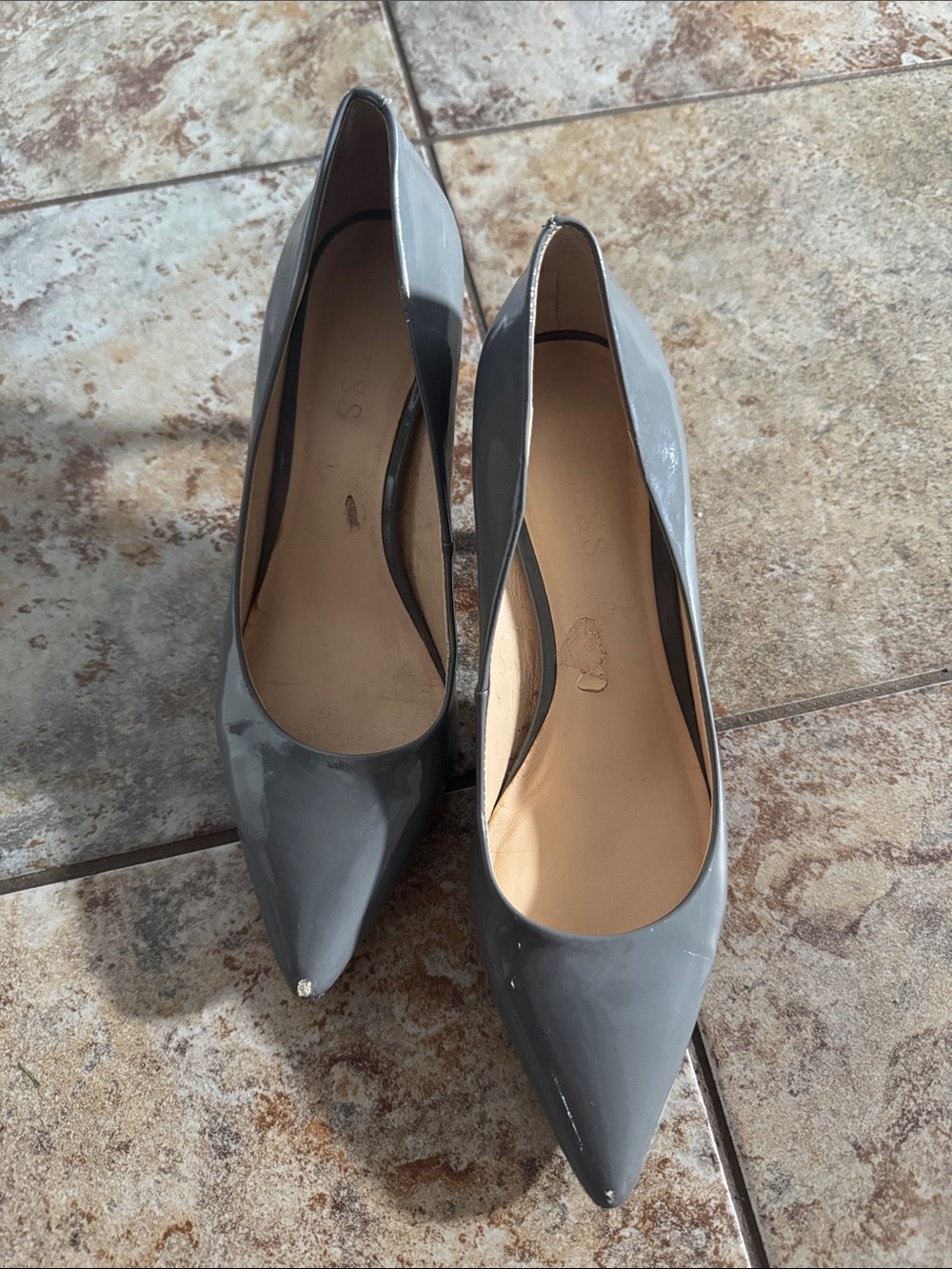 Sleek Guess Gray Patent Pointed-Toe Heels